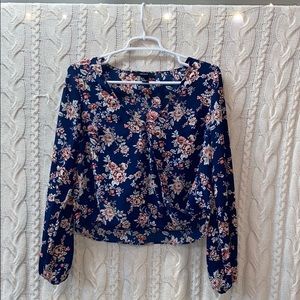 🌸 Forever 21 flower top